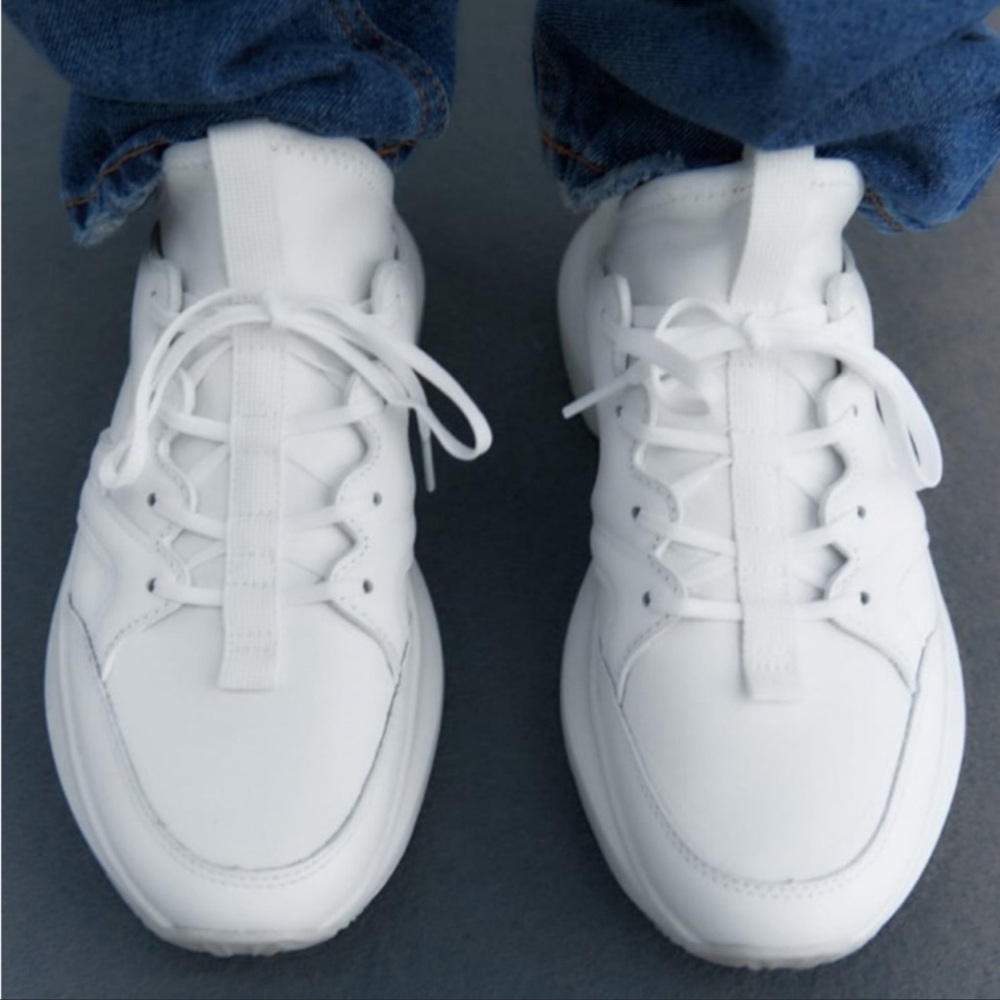 ZARA LEATHER RUNNING SHOES - Picture 3 of 10
